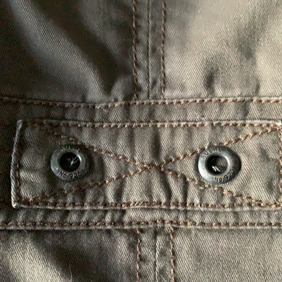 Jacket - Picture 11 of 16